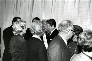 Image description is not available for 1984.227